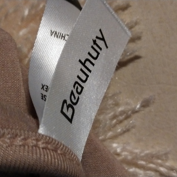 Beauhuty Women's Top Deep V Neck Slim Fitted Long Sleeves T-Shirt  NWT Size M - Picture 8 of 11